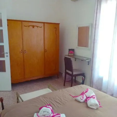 The Manor House In The Old Town خانيا