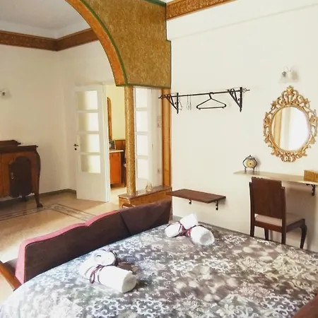 The Manor House In The Old Town Chania (Crete)