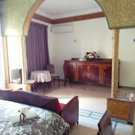 The Manor House In The Old Town Chania (Crete)