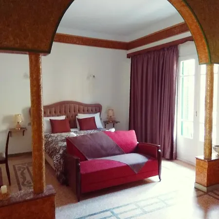 Apartment The Manor House In The Old Town