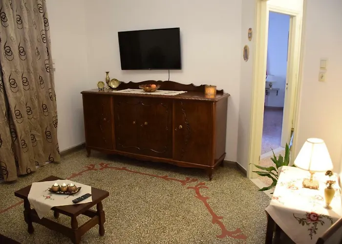 The Manor House In The Old Town * Chania (Crete)