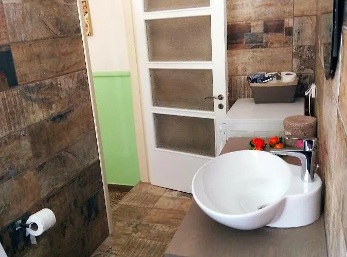 The Manor House In The Old Town *