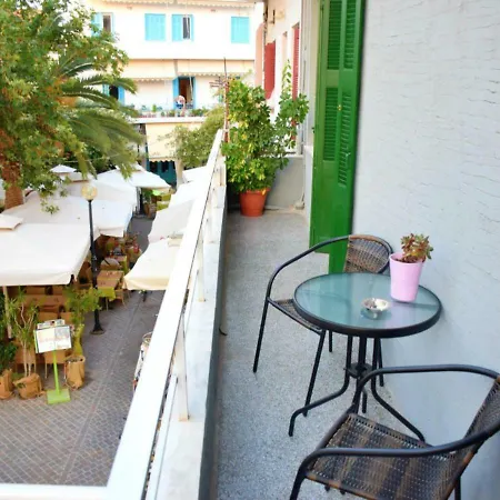 The Manor House In The Old Town Apartman *